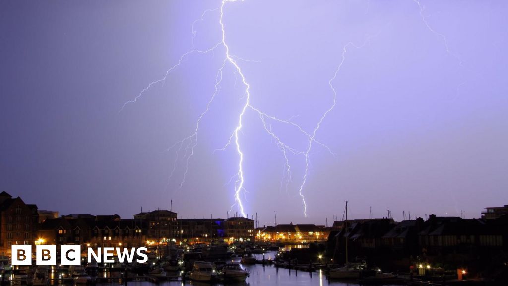 Thunderstorm warning for England and east Wales