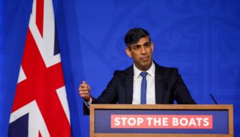 Top Tory throws shade at Rishi Sunak as he says small boats promise was an 'error'