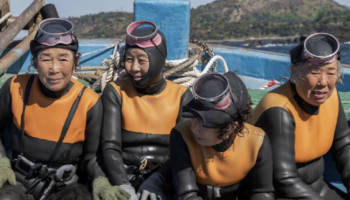 [Trailer] “Haenyeo : les dernières gardiennes de la mer” : l’histoire des grands-mères plongeuses de l’île de Jeju 