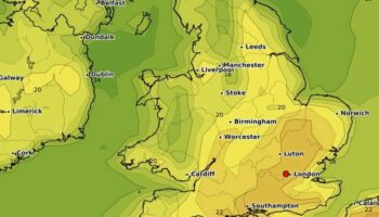 UK weather: Maps reveal exact date temperatures will soar back up to 25C this week