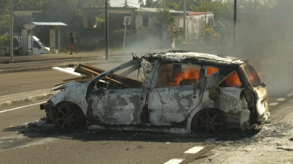 Un couvre-feu partiel décrété en Martinique, confrontée à des violences lors de mouvements contre la vie chère