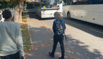 « Une catastrophe ! » : dans le Val-d’Oise, les bus de transport scolaire mettent les familles sur les nerfs