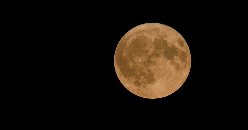 Une éclipse lunaire partielle visible cette nuit en France