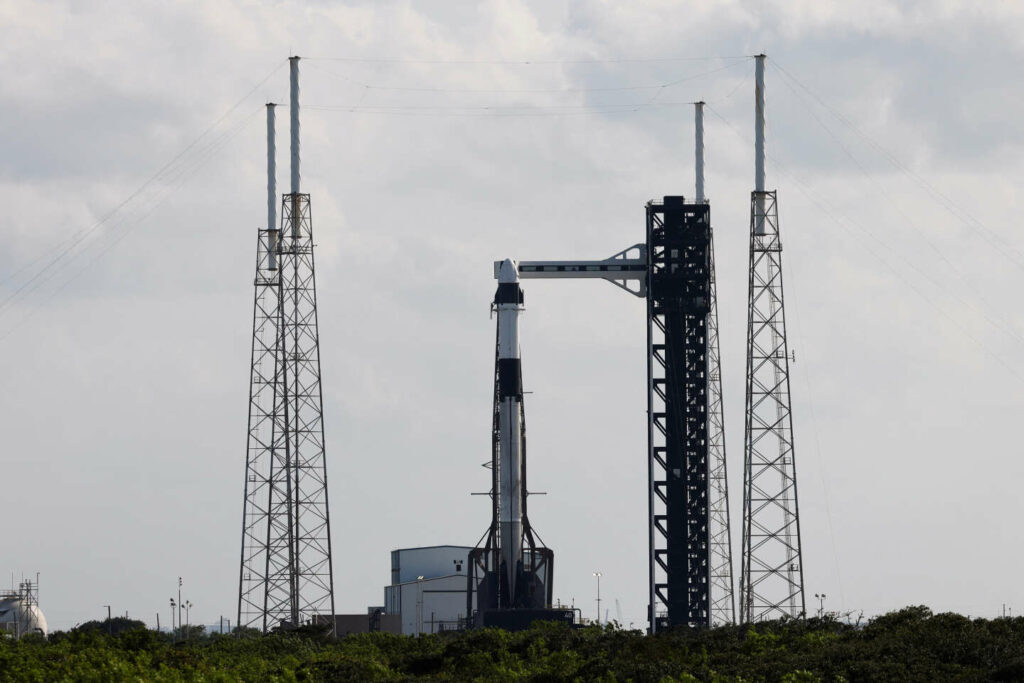 Une mission de SpaceX a décollé samedi, à la rescousse des deux astronautes coincés dans la Station spatiale internationale