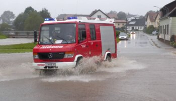 Unwetter: Hochwassergefahr in Regionen Deutschlands – in Österreich spitzt sich Lage zu