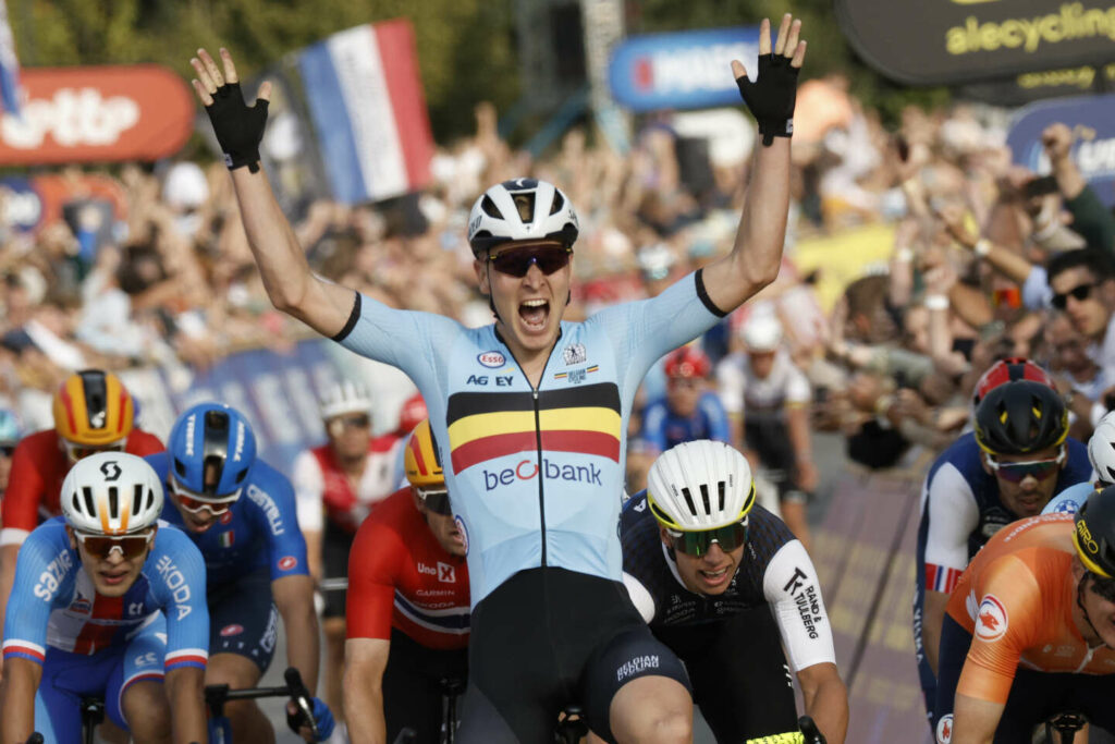 Vainqueur au sprint, le Belge Tim Merlier s’offre le titre de champion d’Europe de cyclisme sur route