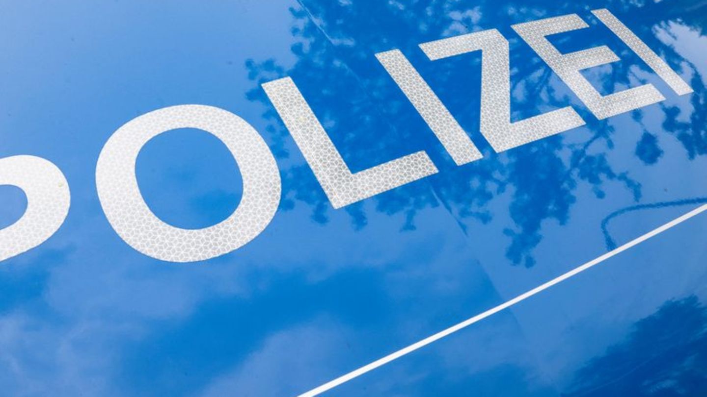 Ohne Führerschein war der Jugendliche vor der Polizei auf der Flucht. (Archivfoto) Foto: Boris Roessler/dpa