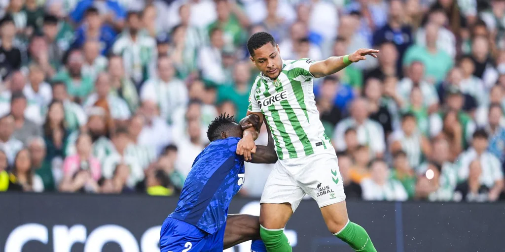 Vitor Roque, duda para el derbi ante el Sevilla del 6 de octubre