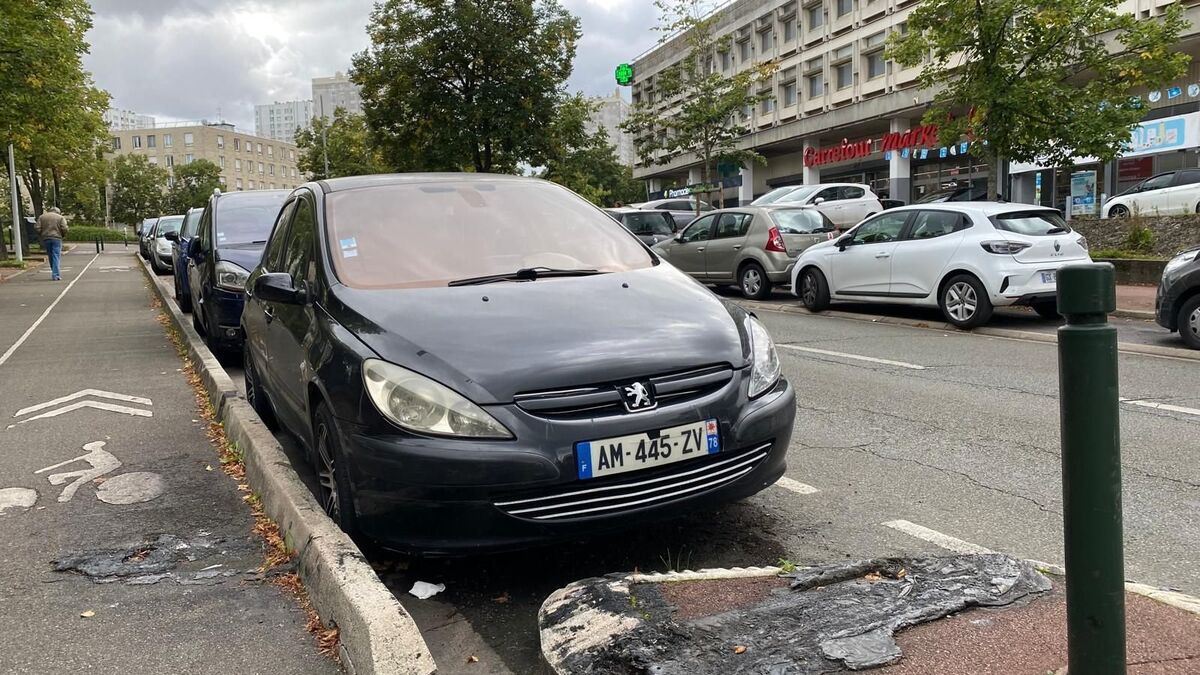 Vitrines bâchées, tribunal fermé… Dans les Hauts-de-Seine, les stigmates des émeutes de 2023 demeurent