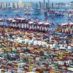 Im Hafen der chinesischen Stadt Qingdao herrscht viel Betrieb. Chinas Exporte legen zu. Foto: Li Ziheng/XinHua/dpa