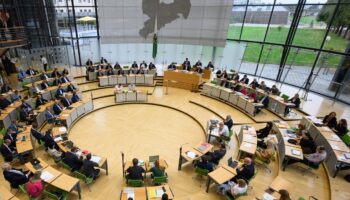 Sachsen: Sächsischer Landtag kommt zu konstituierender Sitzung zusammen