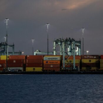 US-Außenhandel: Hafenarbeiter entlang der US-Ostküste beginnen mit Streik