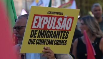 Eurozapping : manifestations anti-immigrations au Portugal