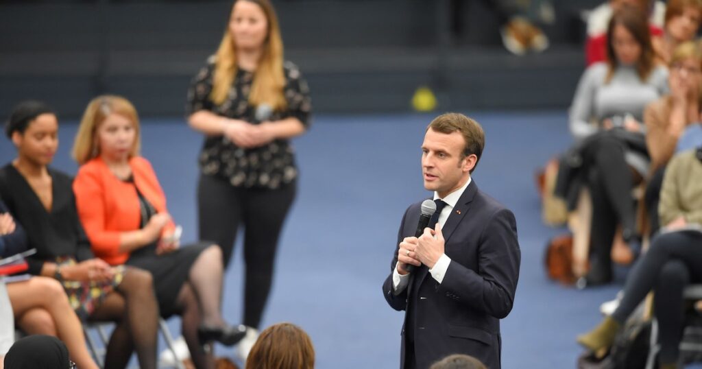 Emmanuel Macron, le grand récit du macronisme : les gilets jaunes et la confrontation au réel