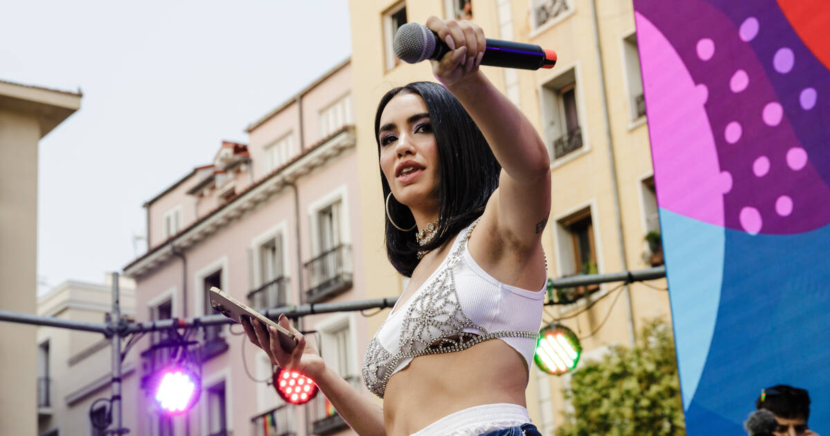 En Argentine, la pop star Lali déclare la guerre au président Milei dans son clip phénomène «Fanático»