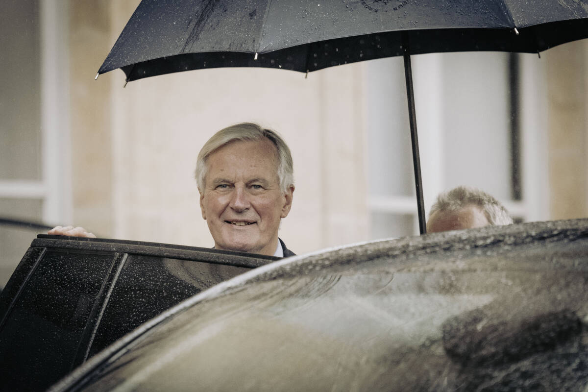 « Il considère qu’il devrait être là depuis longtemps » : Michel Barnier, un Premier ministre qui croit en lui