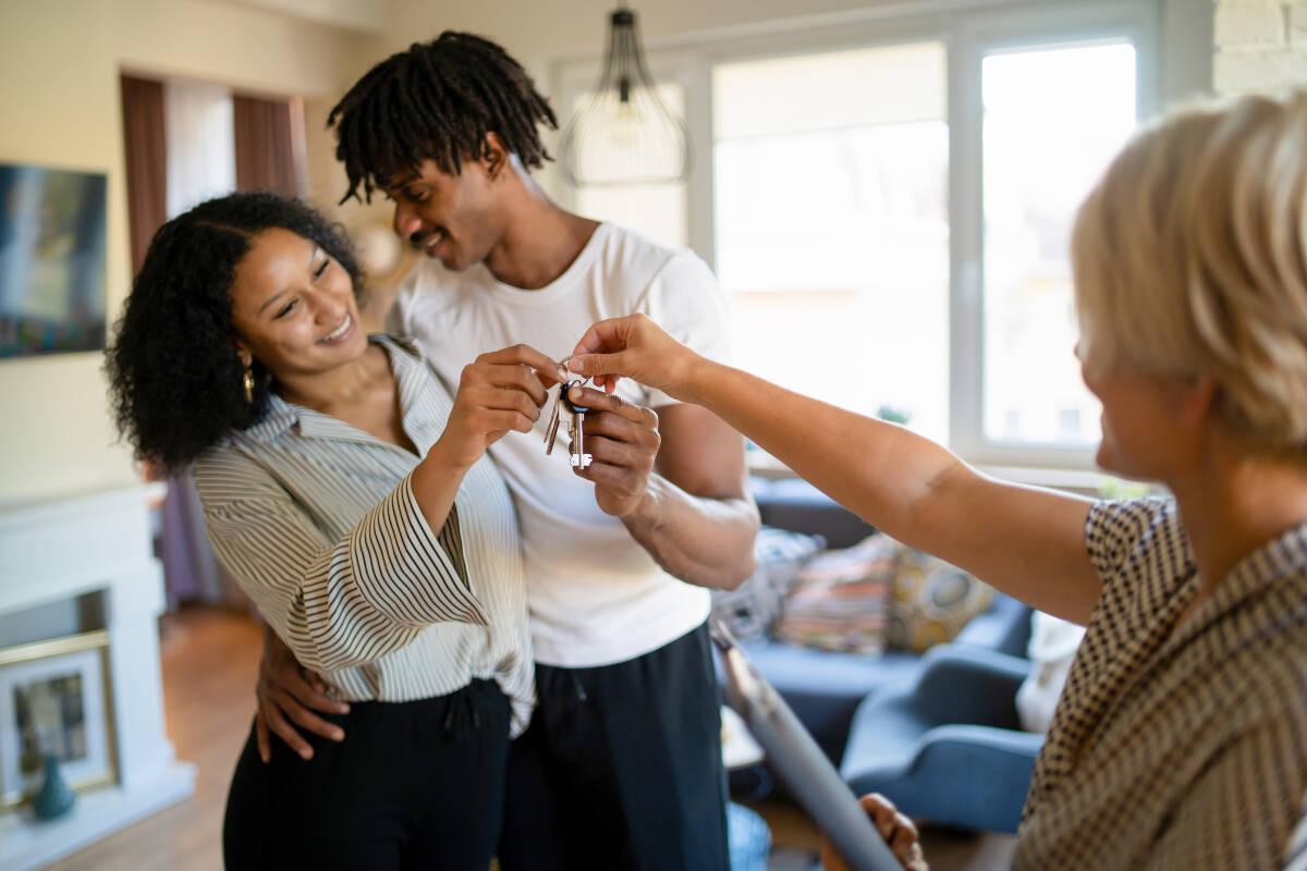 Des loyers plus bas mais rentables : l’investissement locatif peut être responsable