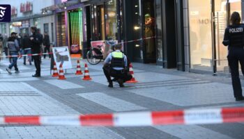 Köln: Fan von Podolski niedergestochen