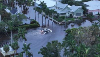 Les premières images du “monstre” Milton en Floride