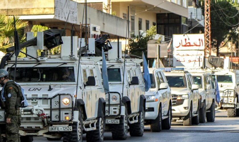 DIRECT. Guerre au Proche-Orient :  les tirs israéliens contre les Casques bleus de l'ONU au Liban sont "inacceptables", réagit Charles Michel