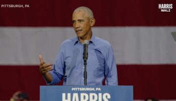 Présidentielle américaine : en meeting pour Kamala Harris, Barack Obama avait un message pour les hommes