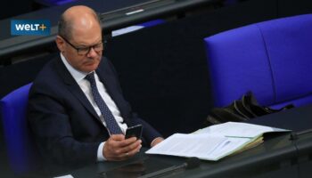 Bundesregierung sorgt für Verwirrung um E-Mails von Olaf Scholz