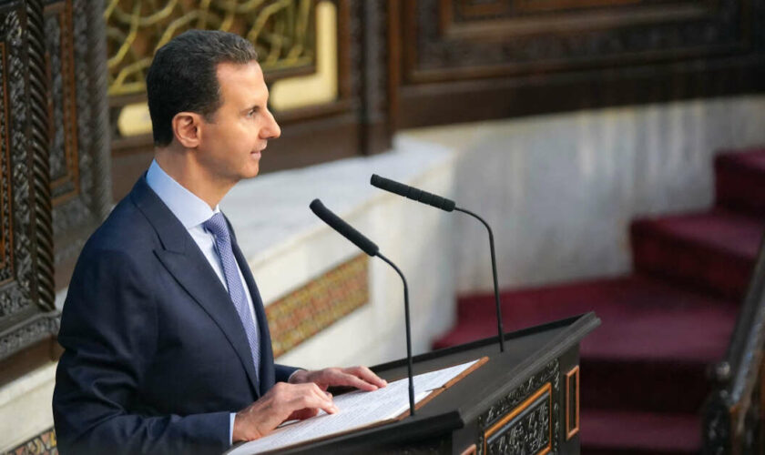 Face à la guerre à Gaza et au Liban, Bachar El-Assad privilégie la survie de son régime