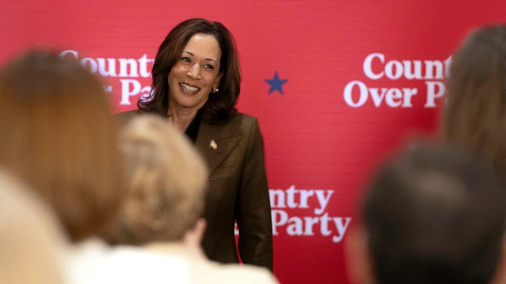 US-Wahl: Kamala Harris kündigt überparteiliches Beratergremium an