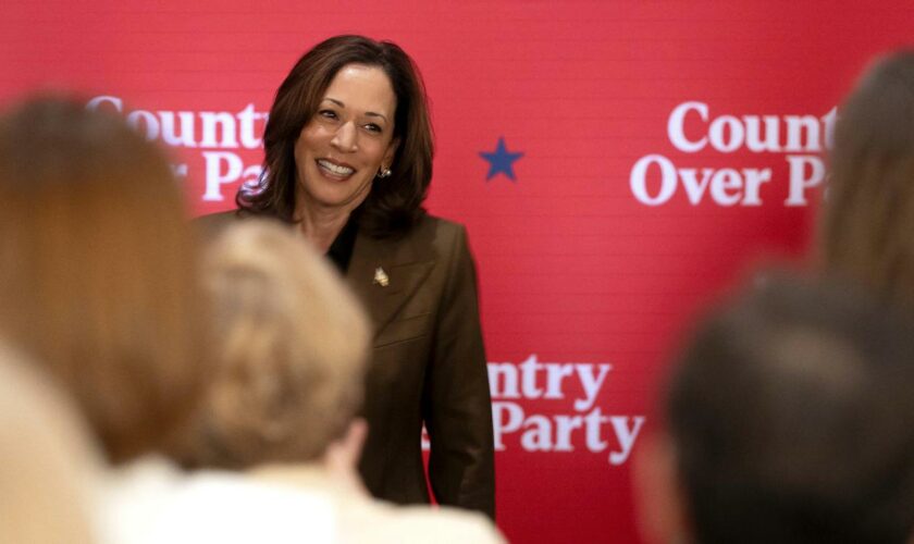 US-Wahl: Kamala Harris kündigt überparteiliches Beratergremium an