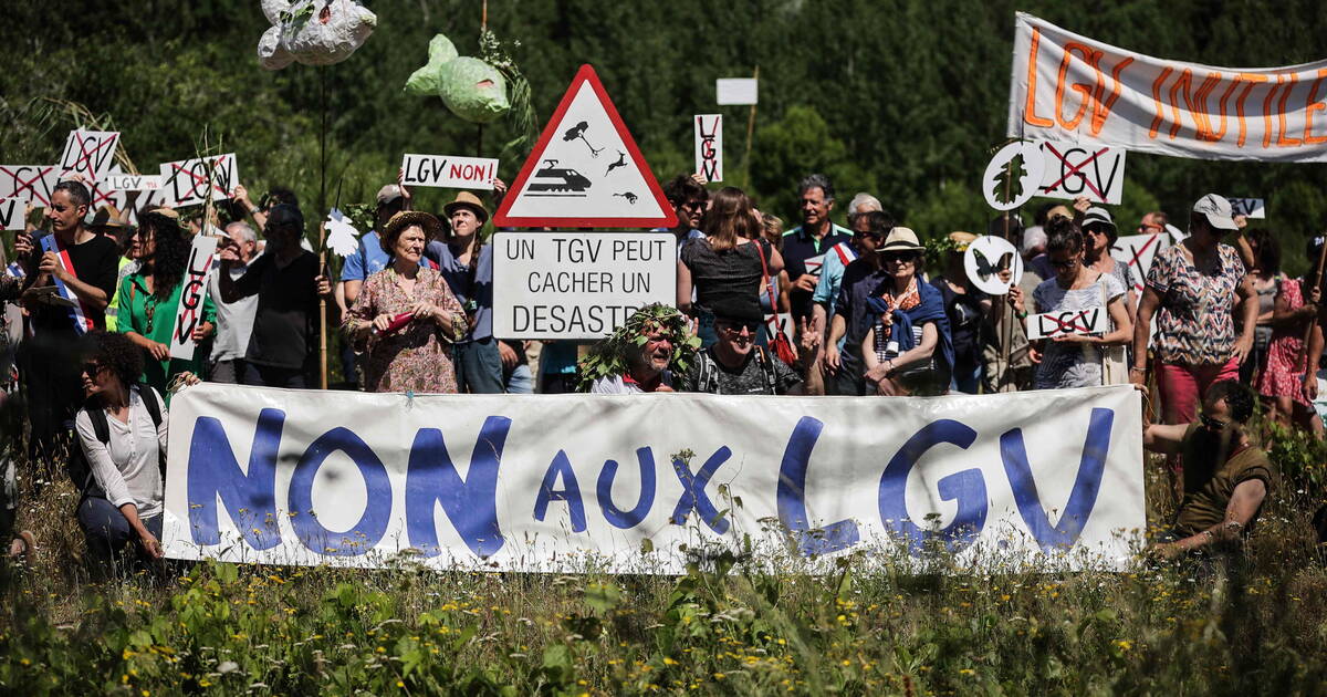 Un rassemblement sous haute surveillance ce samedi contre la future ligne à grande vitesse entre Bordeaux, Toulouse et Dax