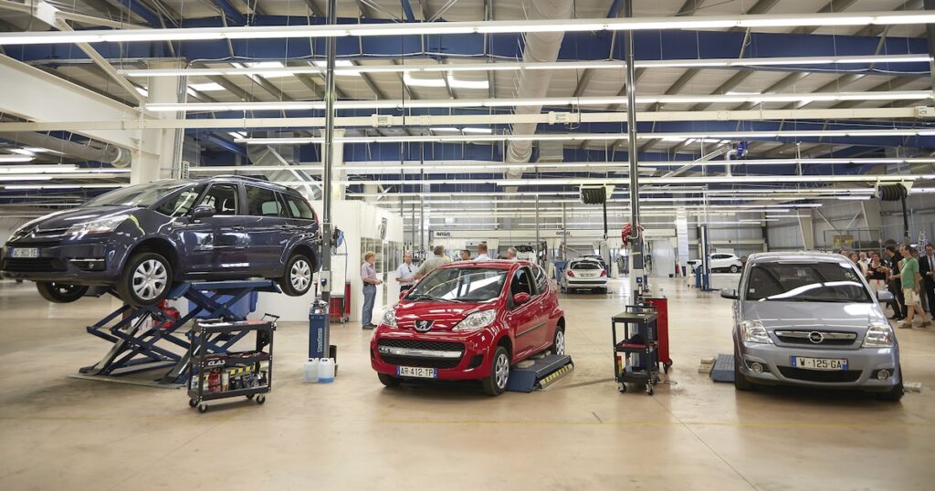 Aramisauto: Site de reconditionnement industriel de Donzère