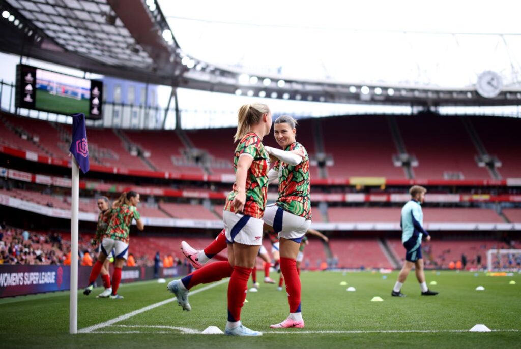 Arsenal v Chelsea LIVE: WSL team news and line-ups from London derby at the Emirates