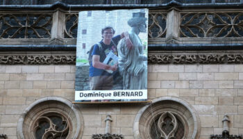 Un an après l'assassinat de Dominique Bernard, une cérémonie organisée dimanche à Arras