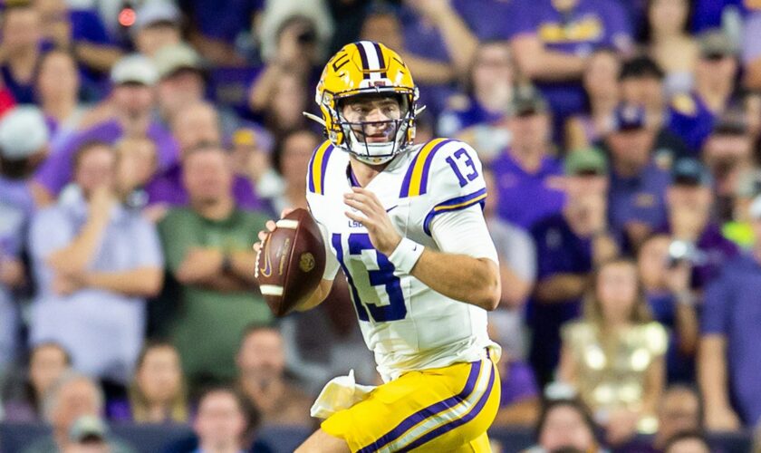 LSU pulls off miracle win over Ole Miss after epic late-game collapse