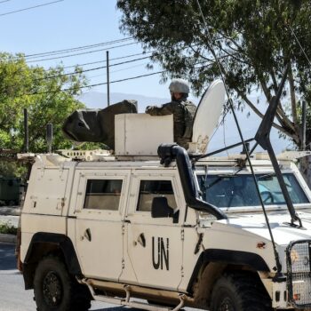 Patrouille des casques bleus espagnols de la Force intérimaire des Nations Unies au Liban (Finul), dans le sud du Liban, le 23 août 2023