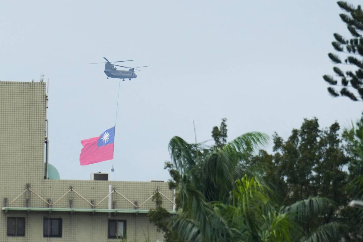 Taïwan : un porte-avions chinois détecté au large, l’armée « en état d’alerte »