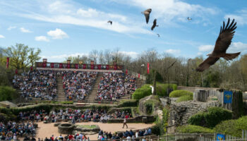 Les Britanniques, ces chanceux, auront eux aussi leur Puy du Fou