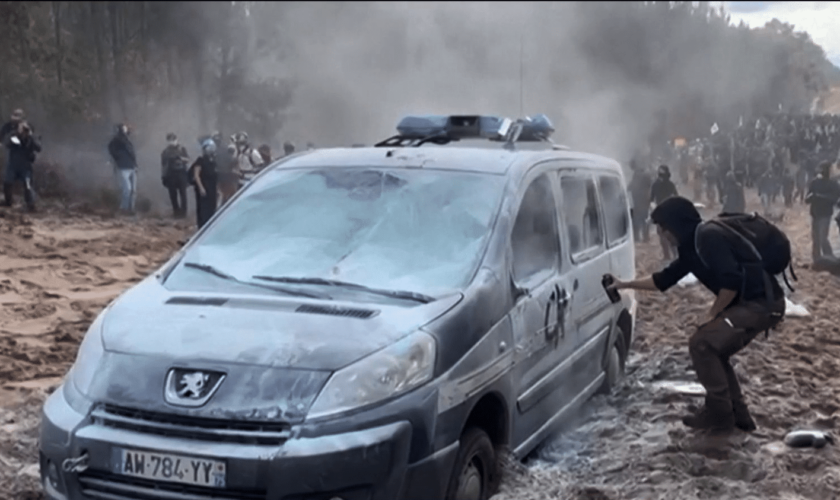 Gironde : La tension monte lors de la manifestation contre la ligne à grande vitesse