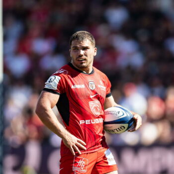 Top 14 : Dupont éclabousse tout pour son retour, le classement