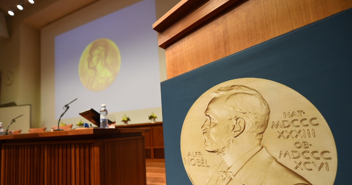 Une médaille du prix Nobel, le 2 octobre 2017 avant l'annonce du gagnant du prix de médecine à Stockholm