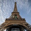 Faisabilité technique, coût financier... Le souhait d'Anne Hidalgo de revoir les anneaux olympiques sur la Tour Eiffel a du plomb dans l'aile