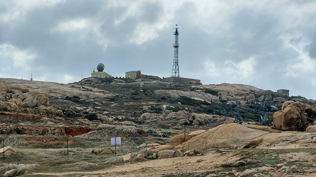 Manœuvres militaires de la Chine autour de Taïwan : elles "visent à créer un potentiel blocus" de l'île