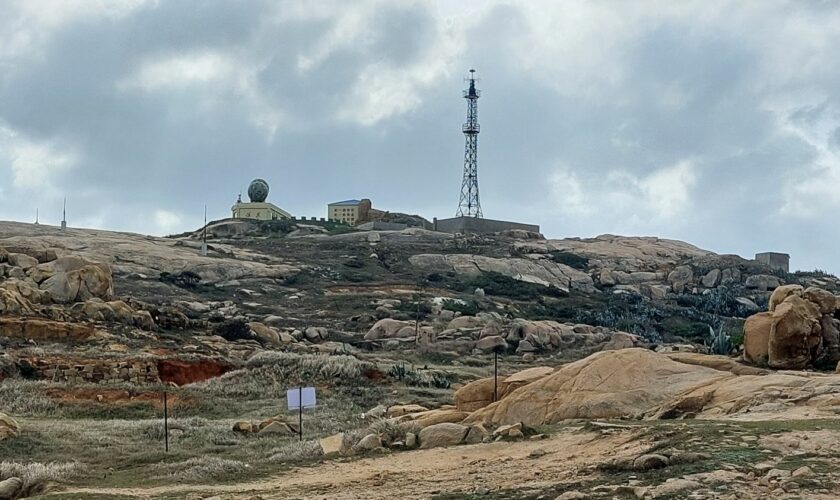 Manœuvres militaires de la Chine autour de Taïwan : elles "visent à créer un potentiel blocus" de l'île