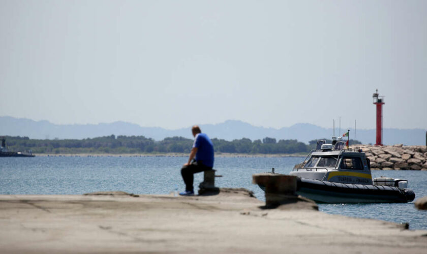 Les centres pour migrants en Albanie sont prêts, mais ils pourraient bien rester vides