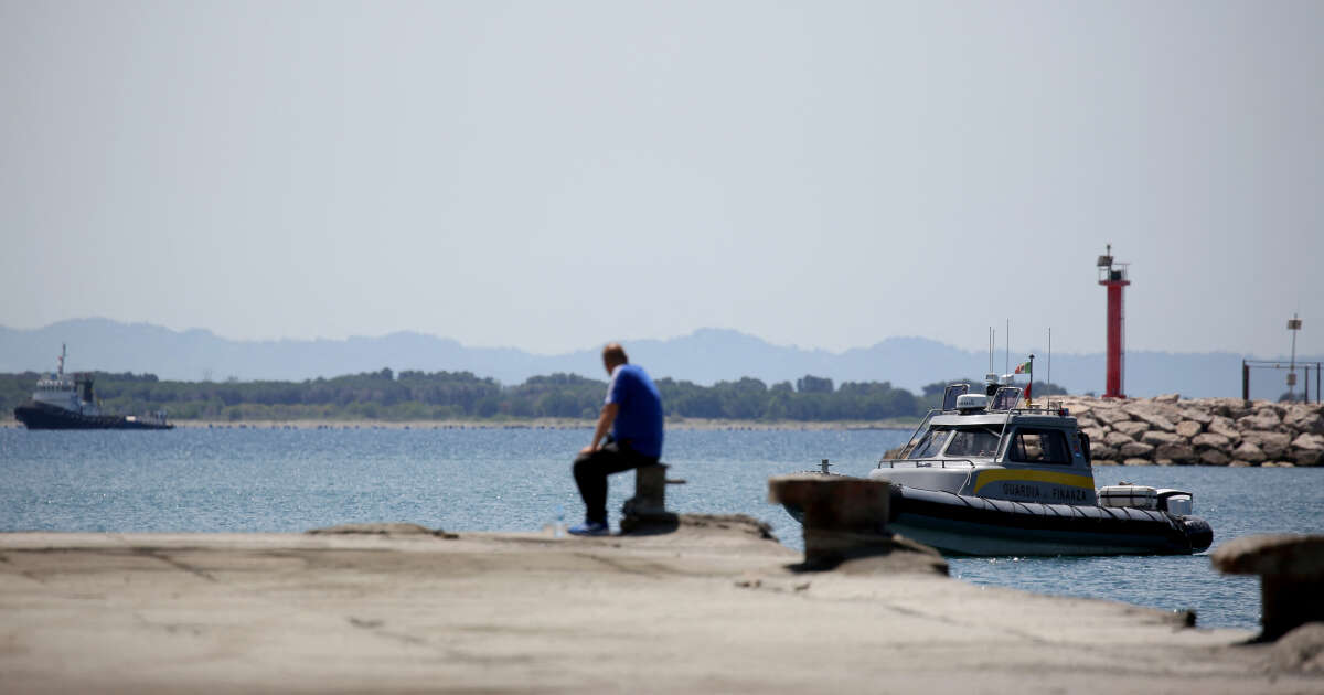 Les centres pour migrants en Albanie sont prêts, mais ils pourraient bien rester vides