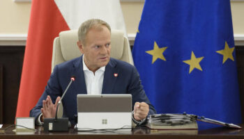 Suspendre le droit d’asile en Pologne ? Le premier ministre drague l’électorat du PiS