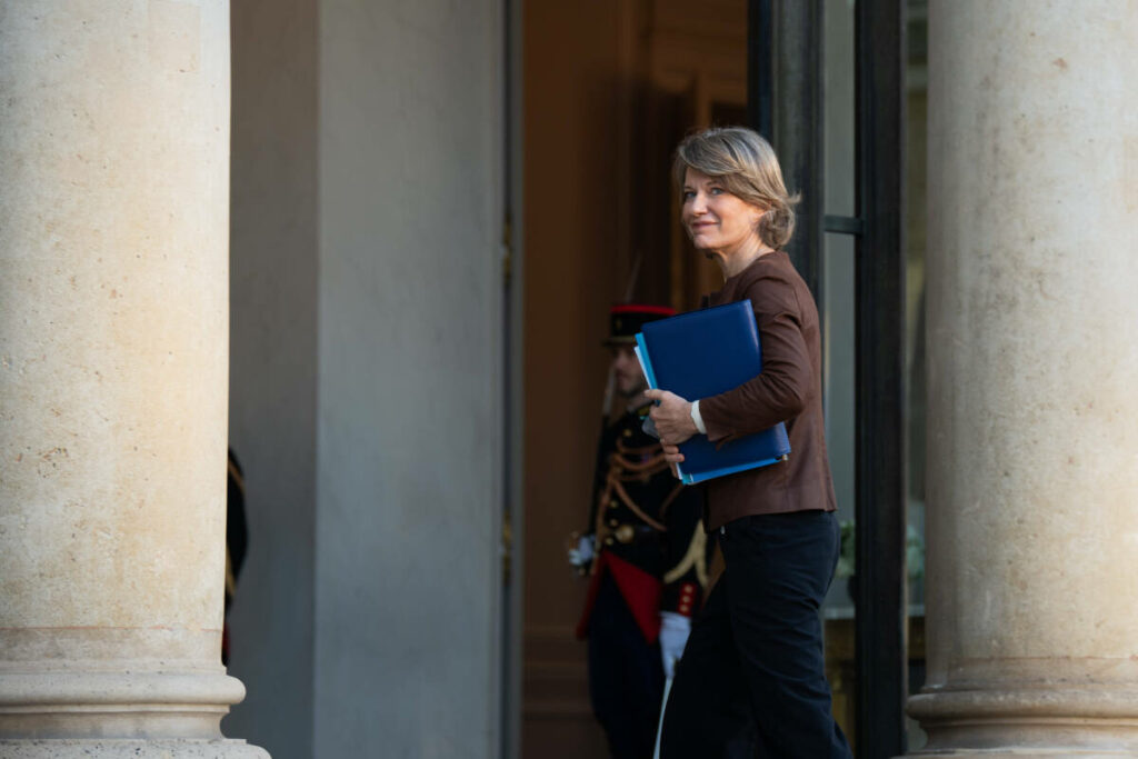 Budget 2025 : les syndicats d’enseignants menacent le gouvernement d’une grève générale