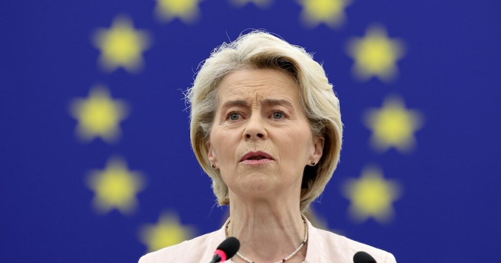 La présidente de la Commission européenne Ursula von der Leyen s'exprime devant le Parlement européen à Strasbourg le 18 juillet 2024