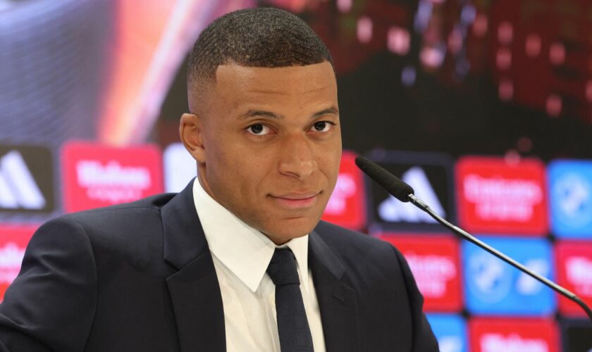 Football : le PSG "préfère ignorer" le sous-entendu "honteux" de Kylian Mbappé qui agite l'idée d'un complot