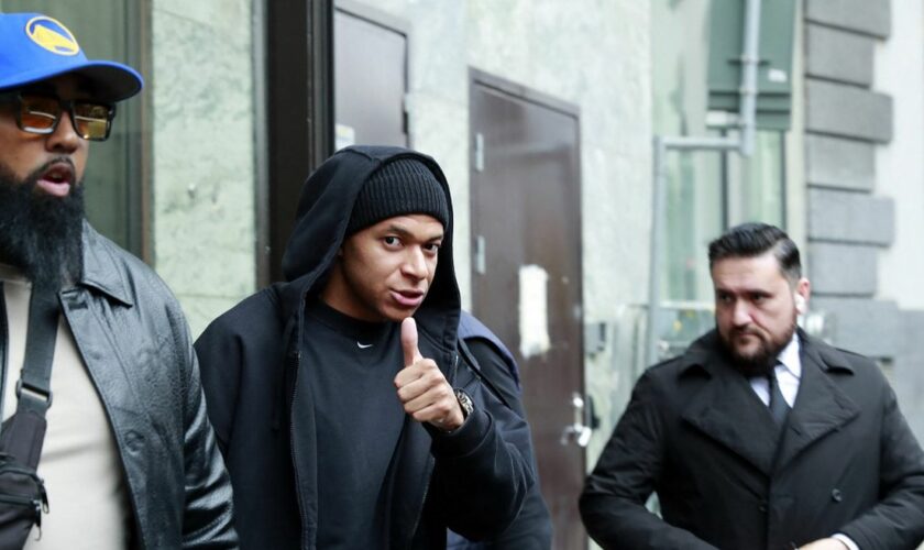 Séjour de Kylian Mbappé à Stockholm : ce que l'on sait de l'enquête ouverte pour "viol" et qui vise le joueur, selon des médias suédois